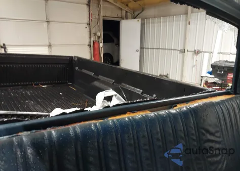 1989 GMC Sierra C1500 from USA, damaged, VIN 2GTEC14Z1K1555011